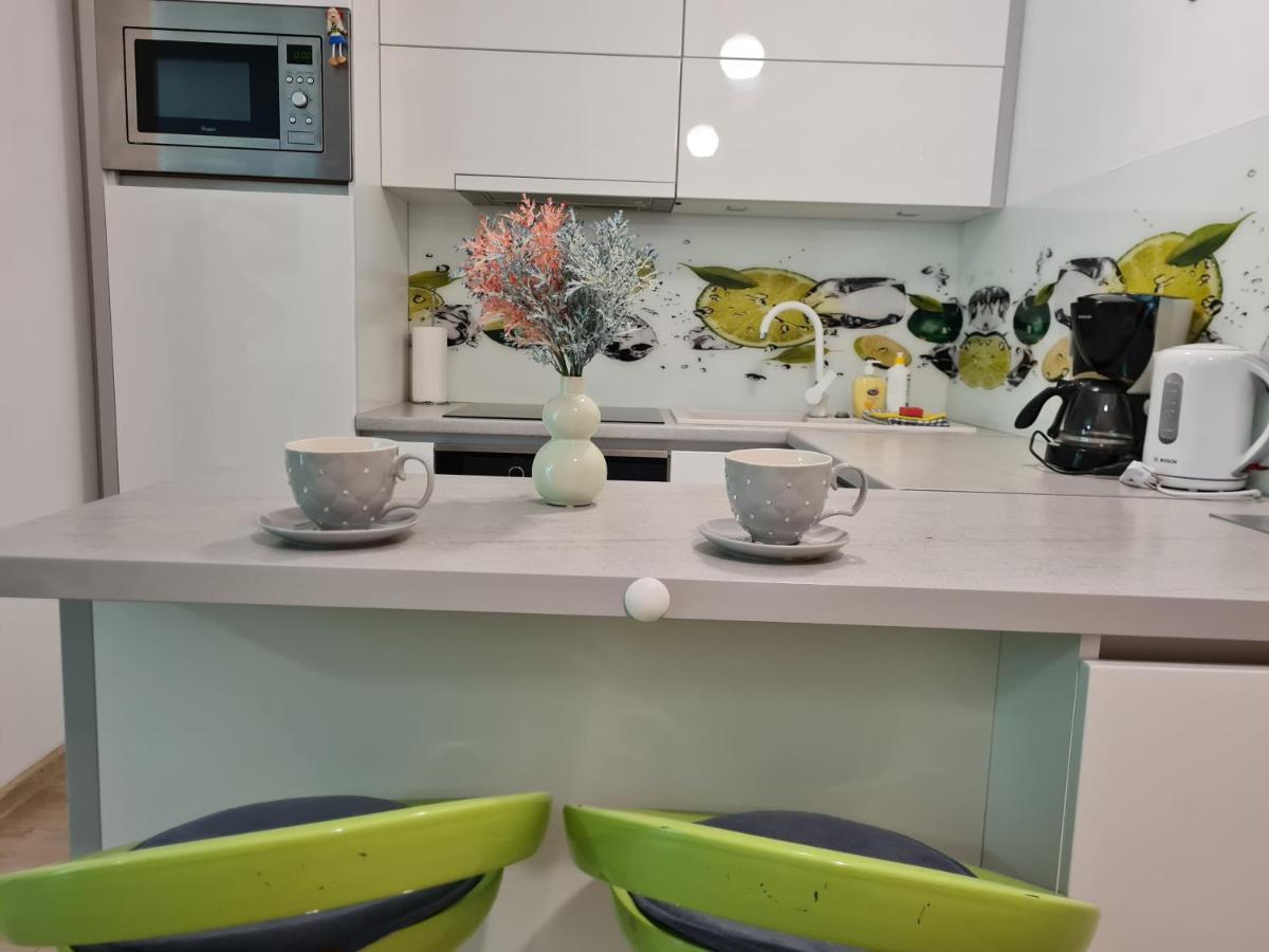 Apartamentyprzymorzu Apartament Z Basenem I Bawialnia Kolobrzeg Bagian luar foto